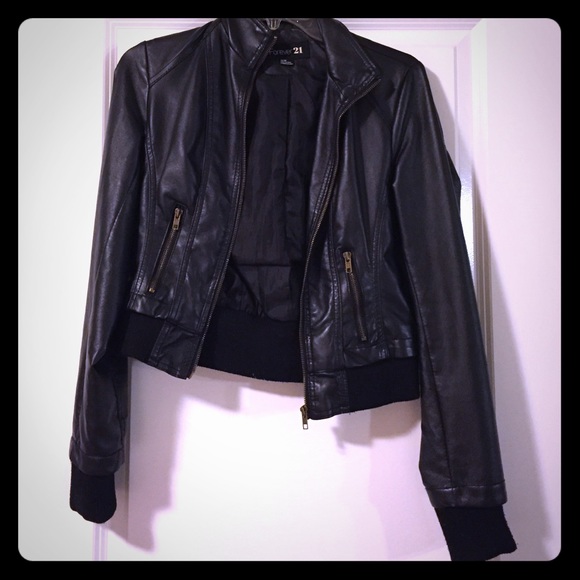 ❤️ Forever 21 Black Leather Jacket