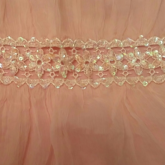 Top - Picture 2 of 3