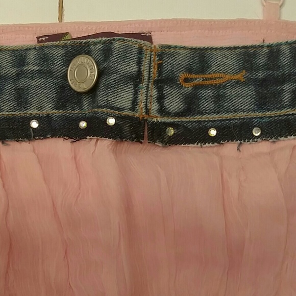 Top - Picture 3 of 3