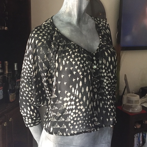 Blouse - Picture 2 of 3