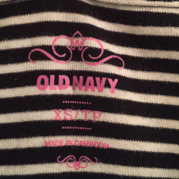 ON Ruffle Striped Top - Picture 2 of 2