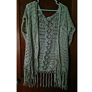 Knitted fringed t-shirt cardigan