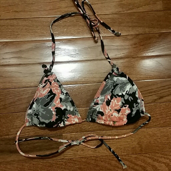 Kirra Other - Pac sun bikini top