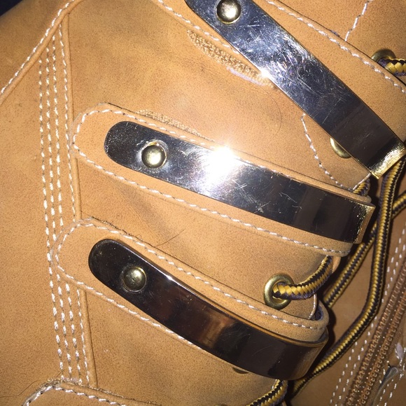 Booties - Picture 4 of 4