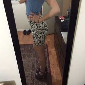 Floral Black and White Printed Skirt