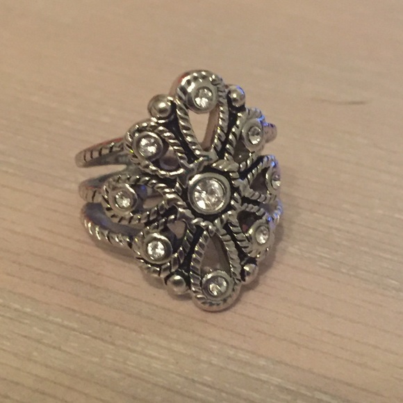 Premier Designs "Naomi" Ring
