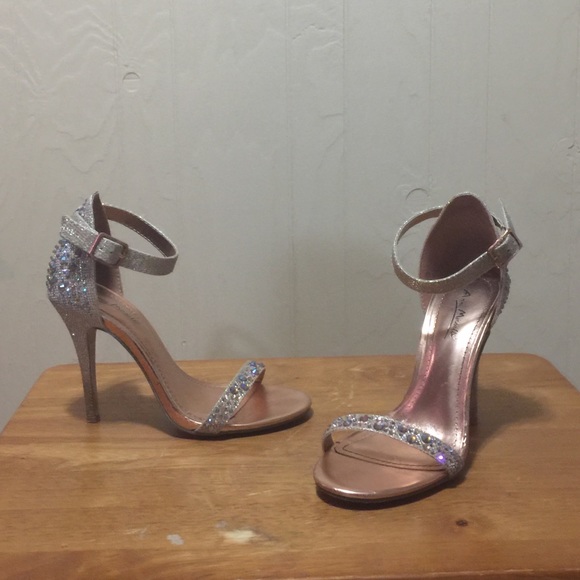 Formal heels