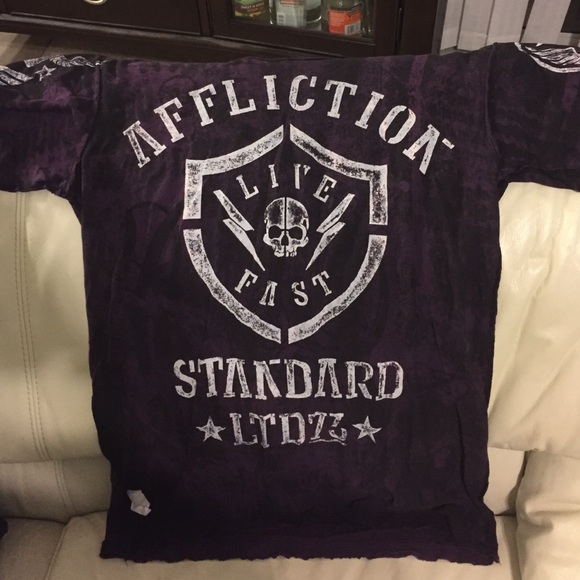 Reversible men's affliction shirt