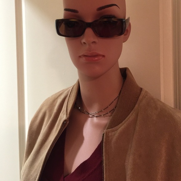 BR jacket 🚨 - Picture 2 of 4