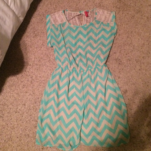 Chevron dress - Picture 1 of 1