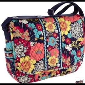 Vera Bradley messenger bag