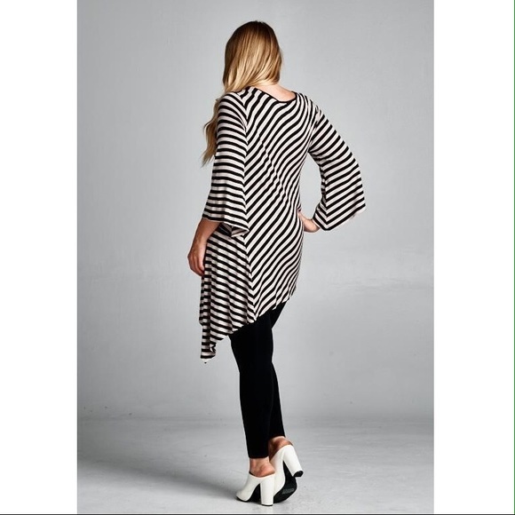 Asymmetrical Tunic - Picture 4 of 4