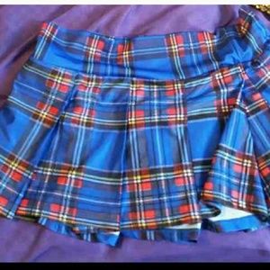 Skirt and silver top