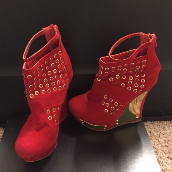 Wedges - Picture 2 of 3
