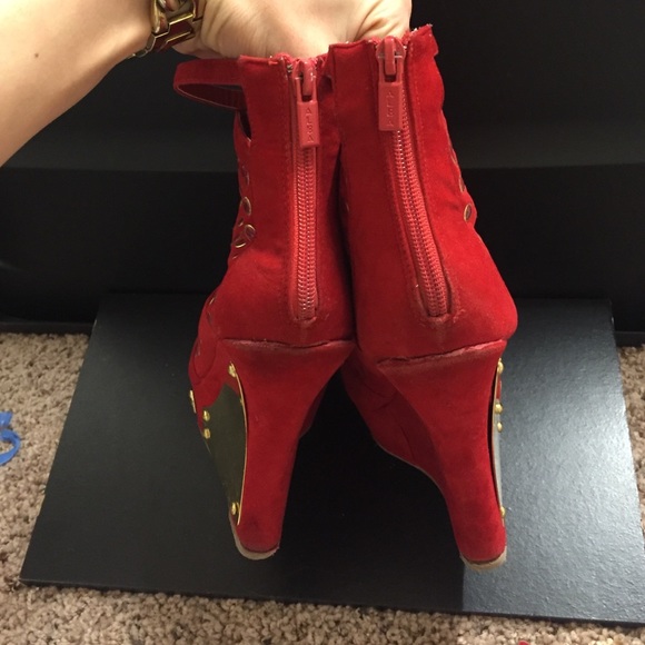 Wedges - Picture 3 of 3