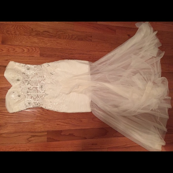 Jovani ivory/white prom/formal dress
