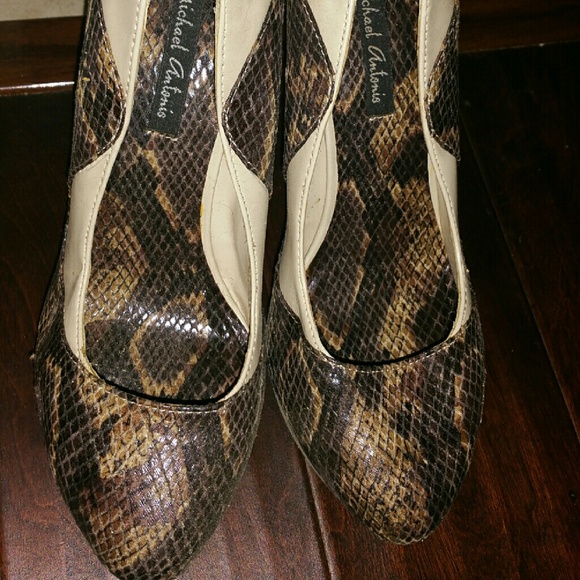 Brown faux Snake skin heels