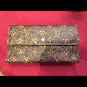 Used Authentic Louis Vuitton Wallet