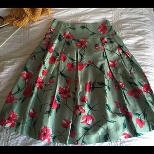 Express Pleated Spring Skirt