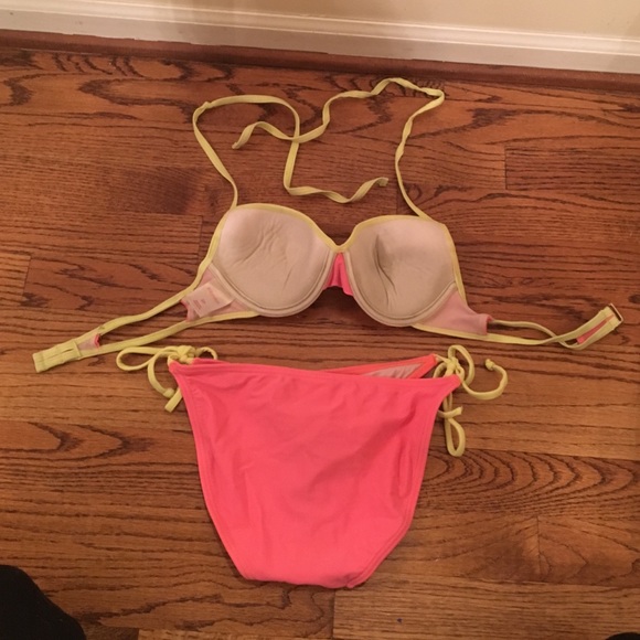 Push-up Multi-Color Bikini - Picture 3 of 4