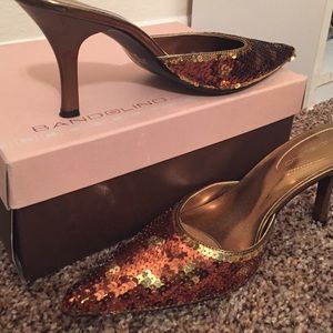 Bandolino strapless heels! Size 7
