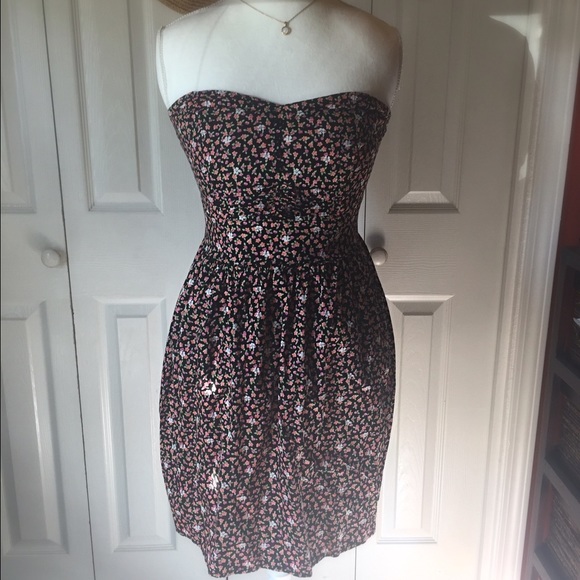 Floral Black Dress - Picture 2 of 4