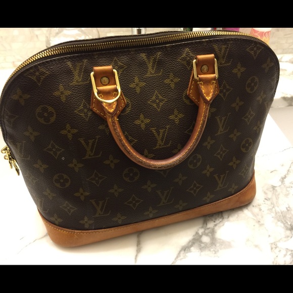 Louis Vuitton Alma Bag - Picture 1 of 4