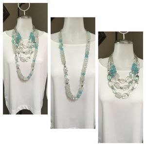 Chicos necklace set