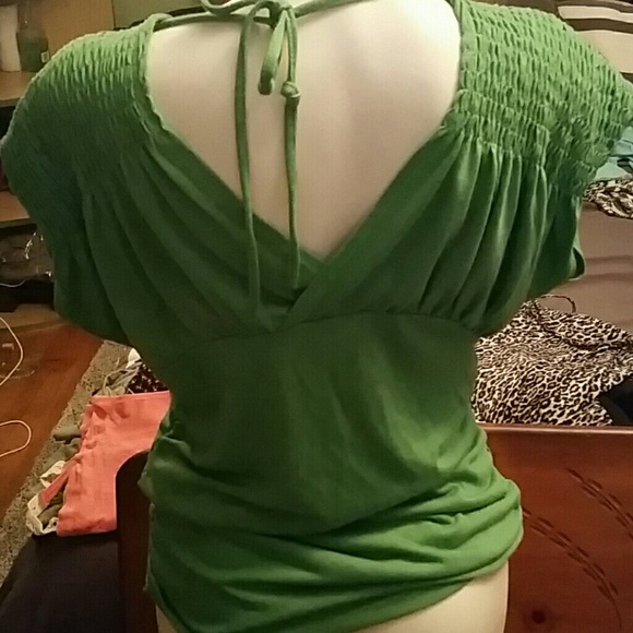 Spring top - Picture 2 of 4