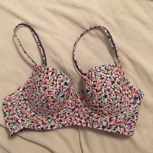 Swimsuit top size small Victoria secret pattern