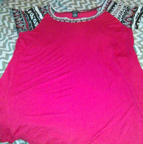 Rue 21 shirt