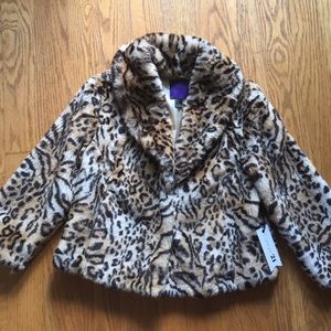Leopard short jacket.