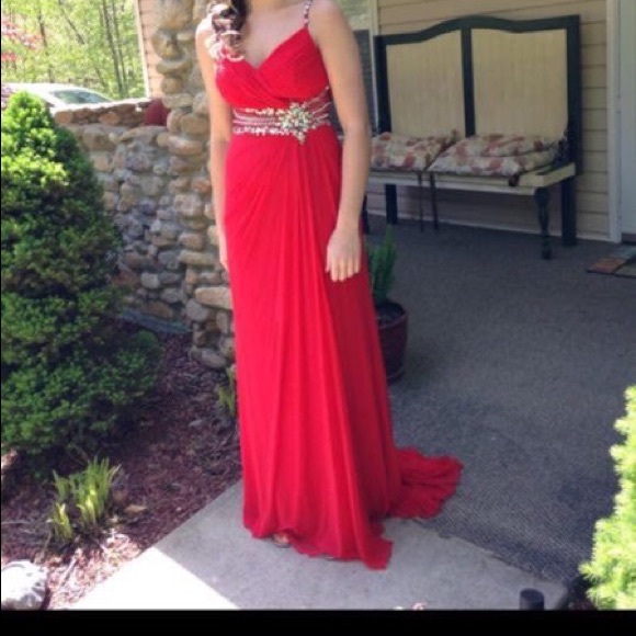 Tiffany style prom dress. - Picture 2 of 3