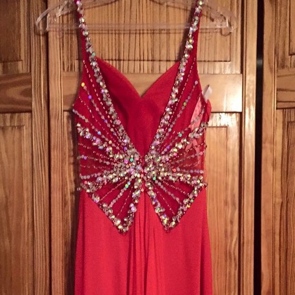 Tiffany style prom dress. - Picture 3 of 3