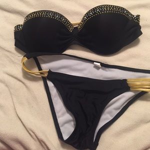 Black and gold diamond swimsuit size 2. Strappy