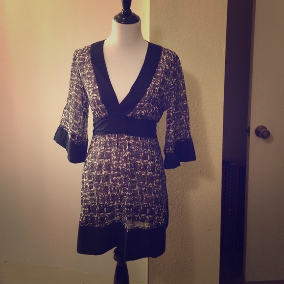 Kensie sheer tunic coverup