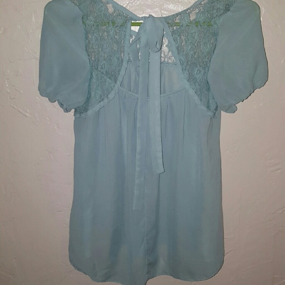 Silky blouse - Picture 2 of 2