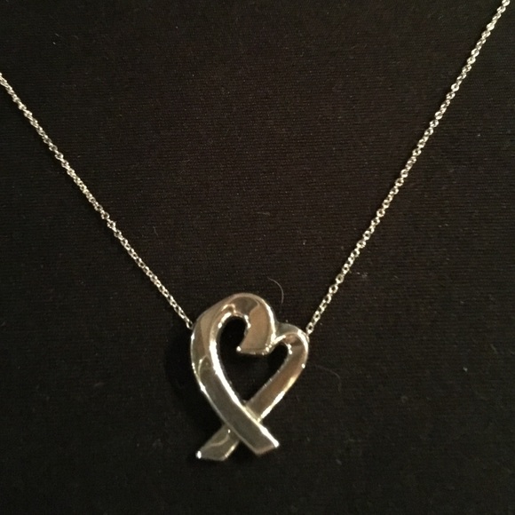 Tiffany's Paloma Picasso loving heart pendant