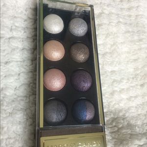 Hard Candy Eyeshadow Pallet