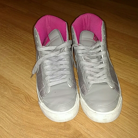 Nike Shoes - Nike High Top Shoes