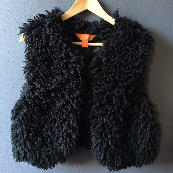 Joe fresh black vest - Picture 1 of 2
