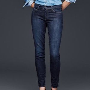 Gap 1969 True Skinny Jeans