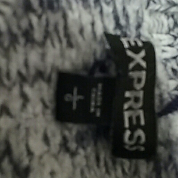 Sweater - Picture 2 of 3