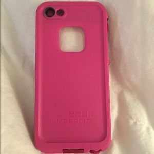 iPhone 5s life proof case