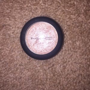 MAC eyeshadow