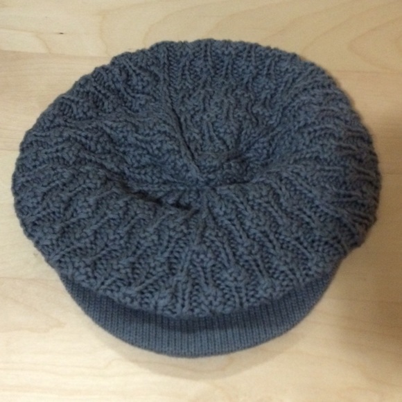 SALE! Anthropologie Sparrow brand Knit newsboy Hat