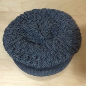 SALE! Anthropologie Sparrow brand Knit newsboy Hat