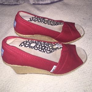 red Toms heels