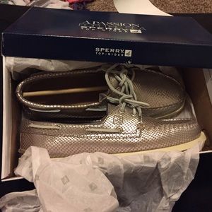 A/O 2 eye Python silver Sperry boat shoes