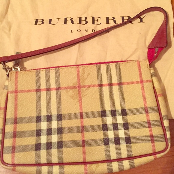 Burberry clutch